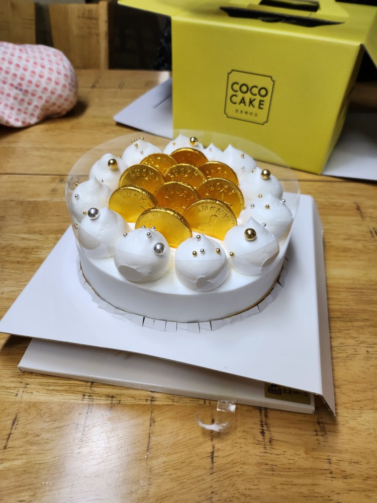 금화 케이크