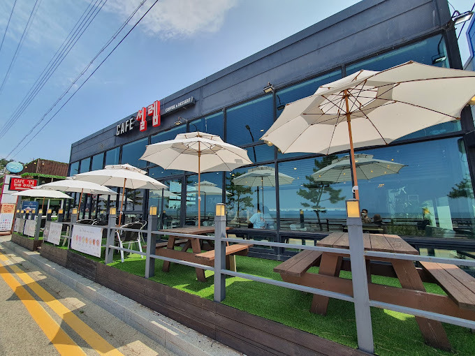 카페 설렘

제부도 바다 앞 카페