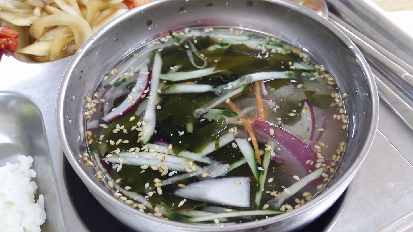 여름 입맛 되살리는 오이냉국