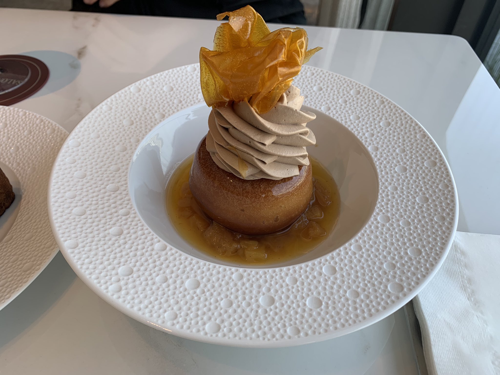 용산 한남동 카페 '살롱 드 뮤흐'