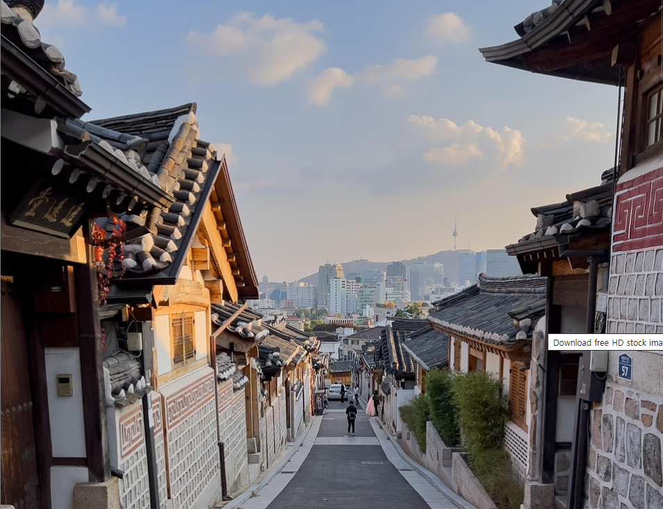 삼청동은 왜 맑고 바른 이름을 가지게 되었을까