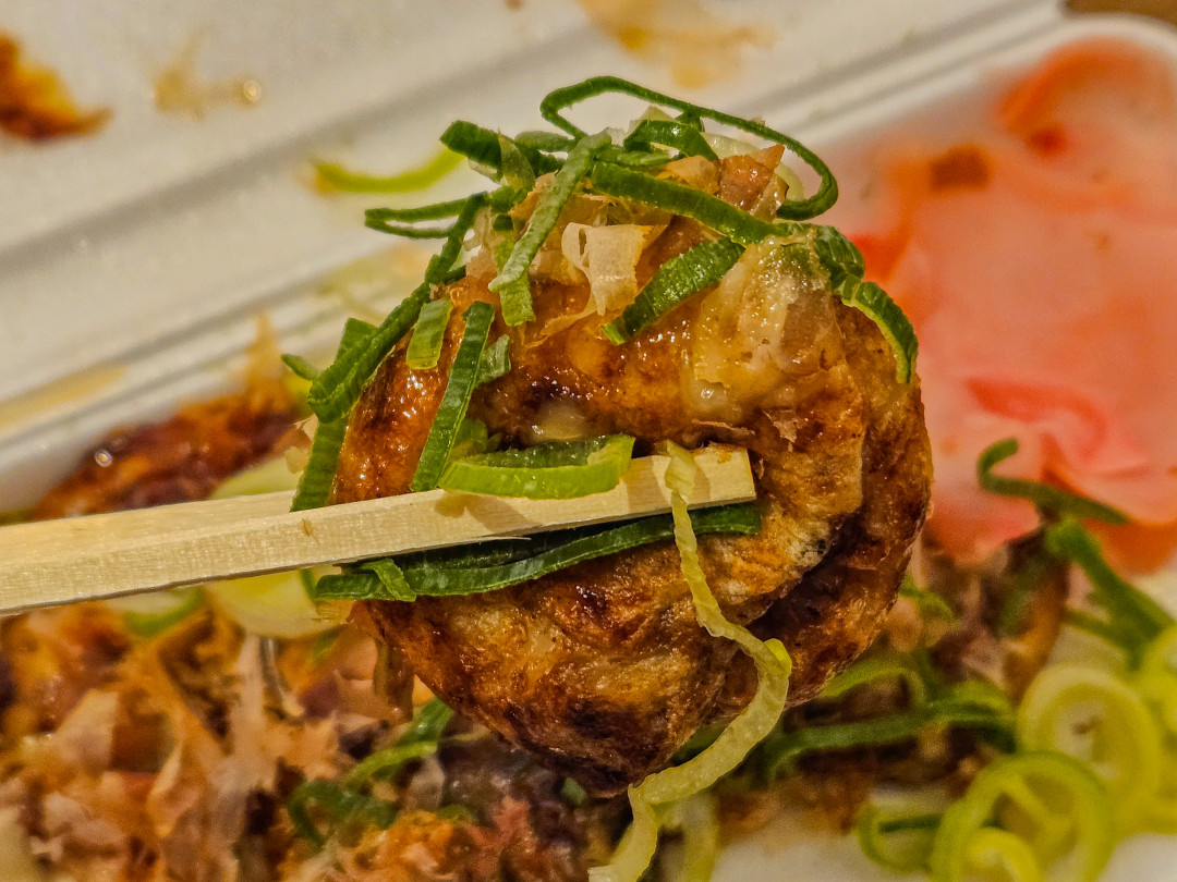 오사카 도톤보리 앗치치 혼포 솔직후기