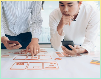 무엇이 중요한지 고민하는 모습을 나타내는 이미지