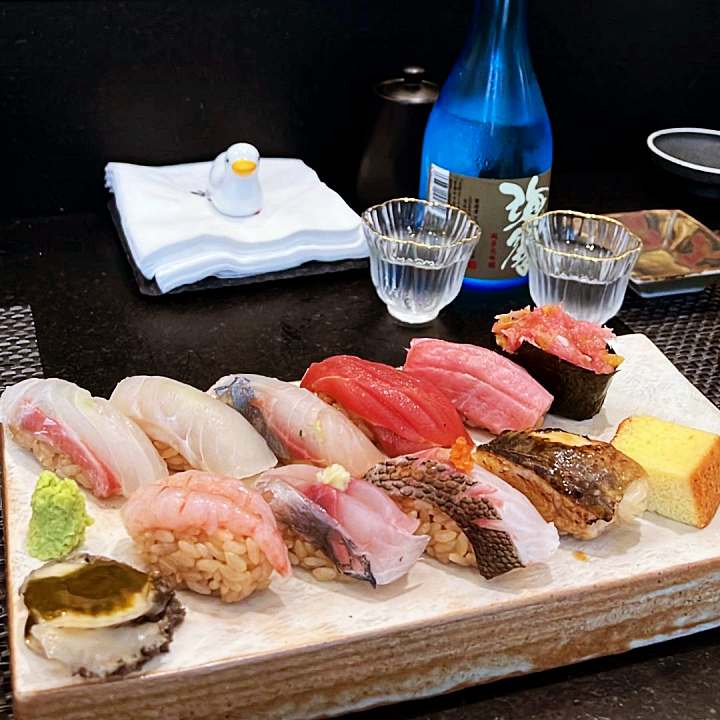 토요일은 밥이좋아 시흥 배곧 제철 생선 초밥 맛집 적초 섞은 붉은 밥 샤리 스시 고등어초밥 오마카세 현지인 추천 토밥 좋아 방송정보