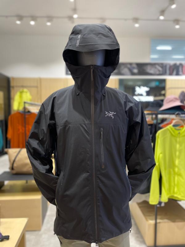 아크테릭스 FW22 베타 인슐레이티드 재킷 남성 AJMFMX6619