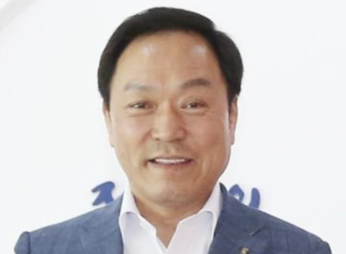 이필운 안양시장 출신