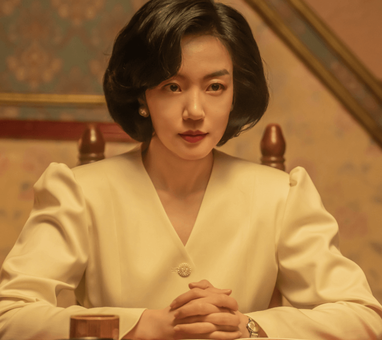 파인촌뜨기들 줄거리