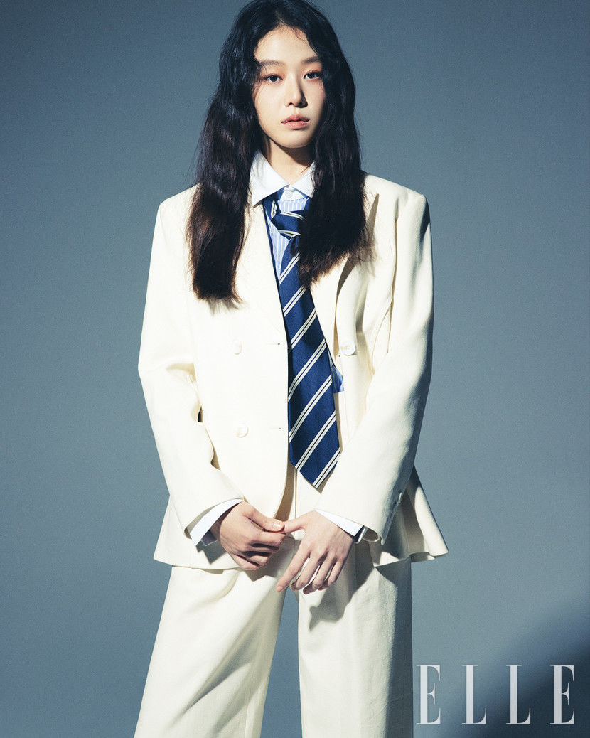 모래에도 꽃이 핀다. 오유경&#44; 배우 이주명 프로필 모든 정보