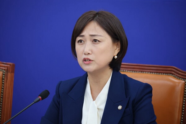 백승아 국회의원 정치 입문