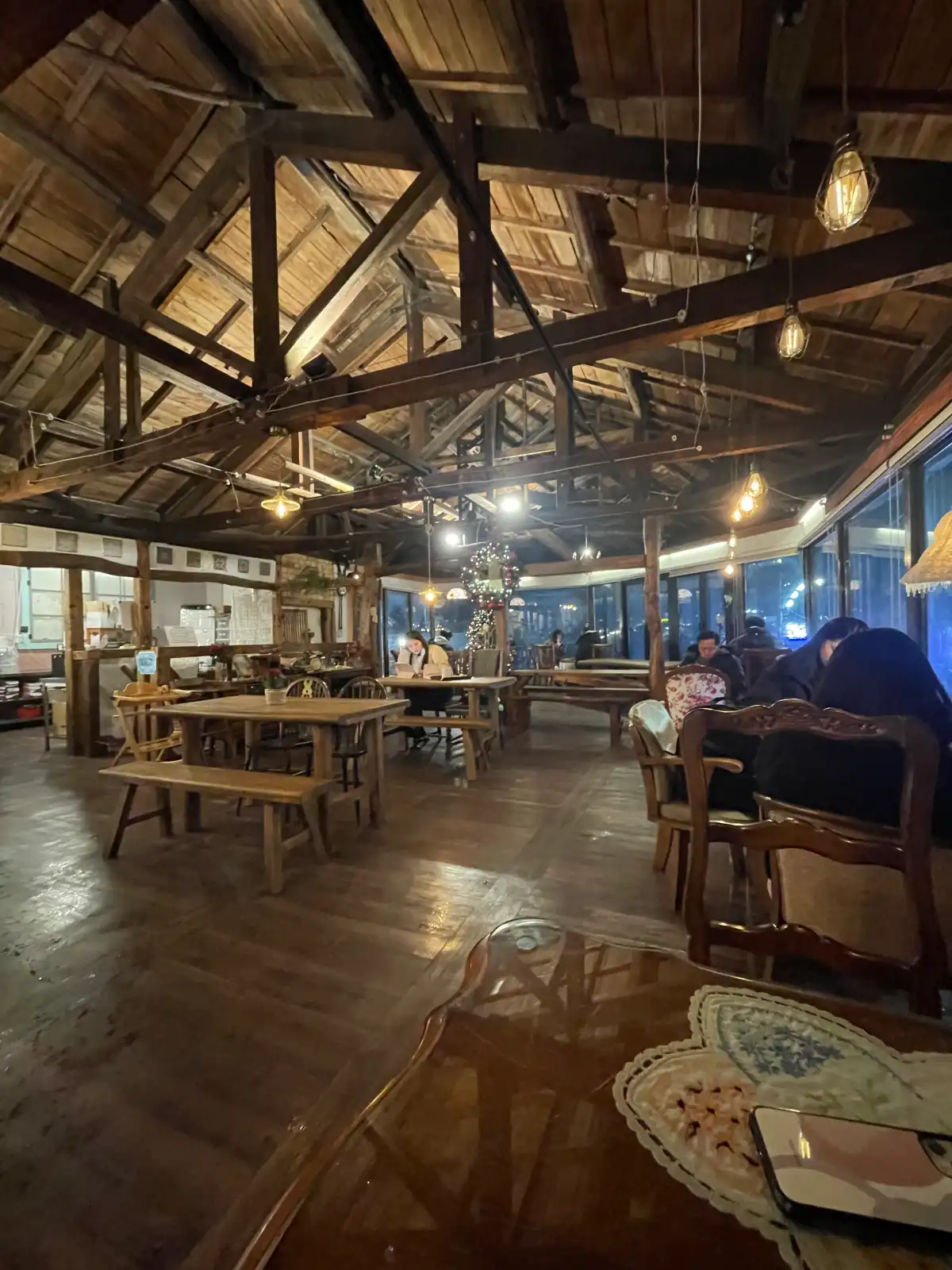 군산과자조합-내부-이용좌석