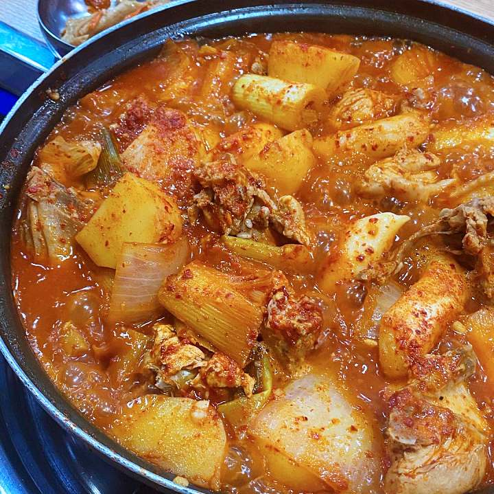 회기 경희대 맛집 추천 생방송투데이 백종원 골목식당 소개 수도권 최고의 고기떡볶이 닭볶음탕 찜닭 오늘방송 빅데이터 랭킹 맛집