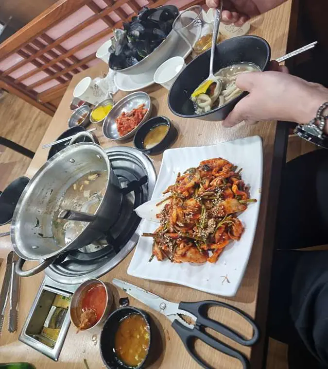 동해해물탕