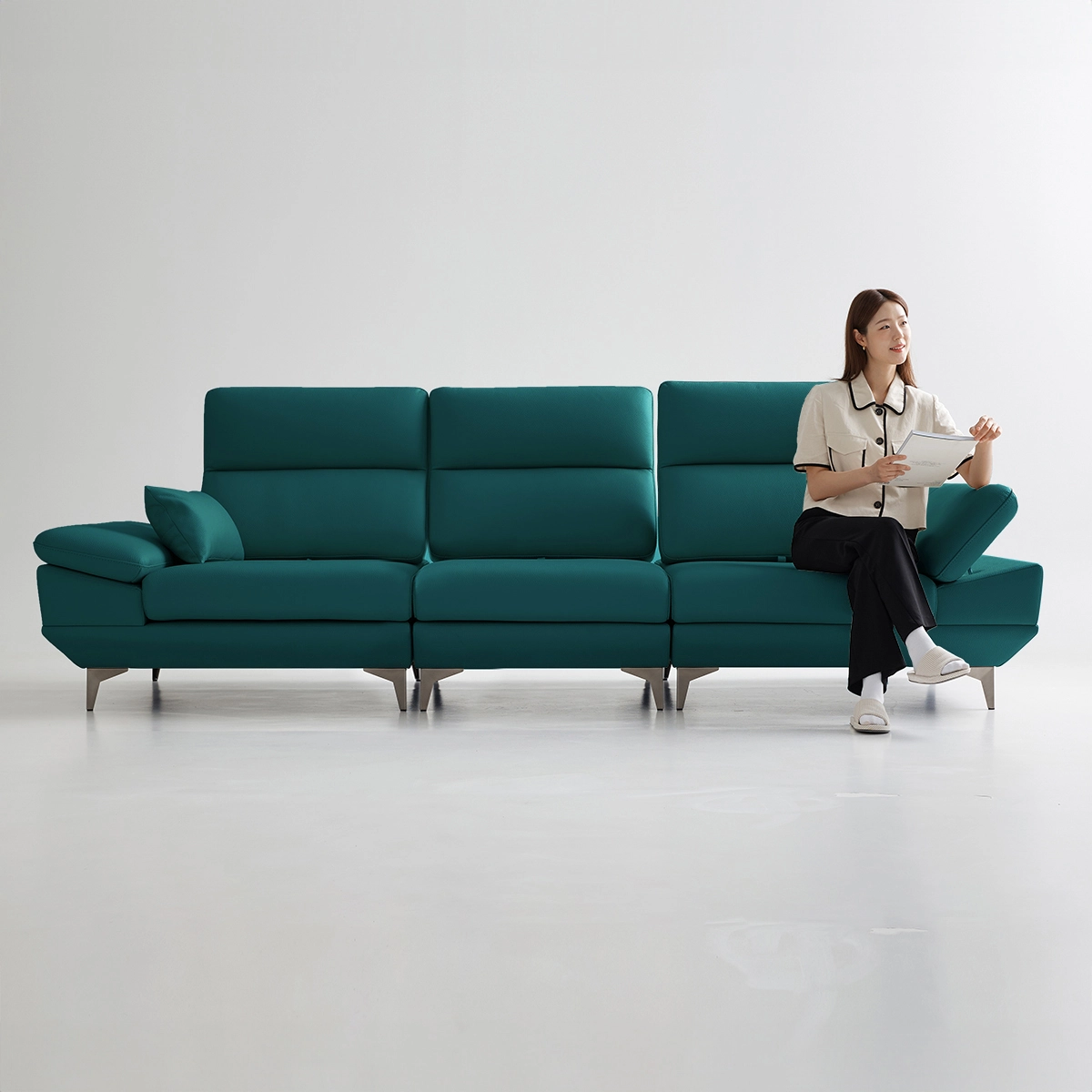 천연 통가죽의 품격! UND NA10 4인용 스윙 소파 리뷰 및 구매 혜택 총정리