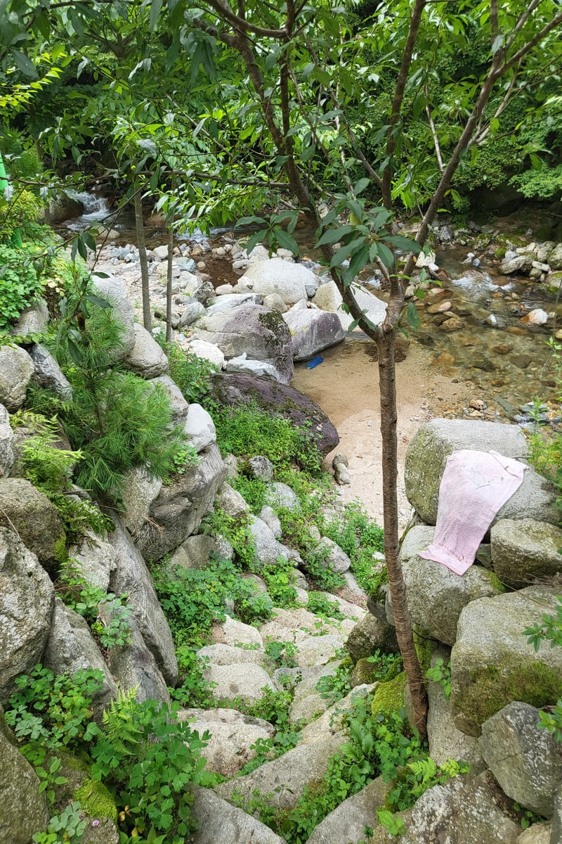 하늘아래첫집-계곡