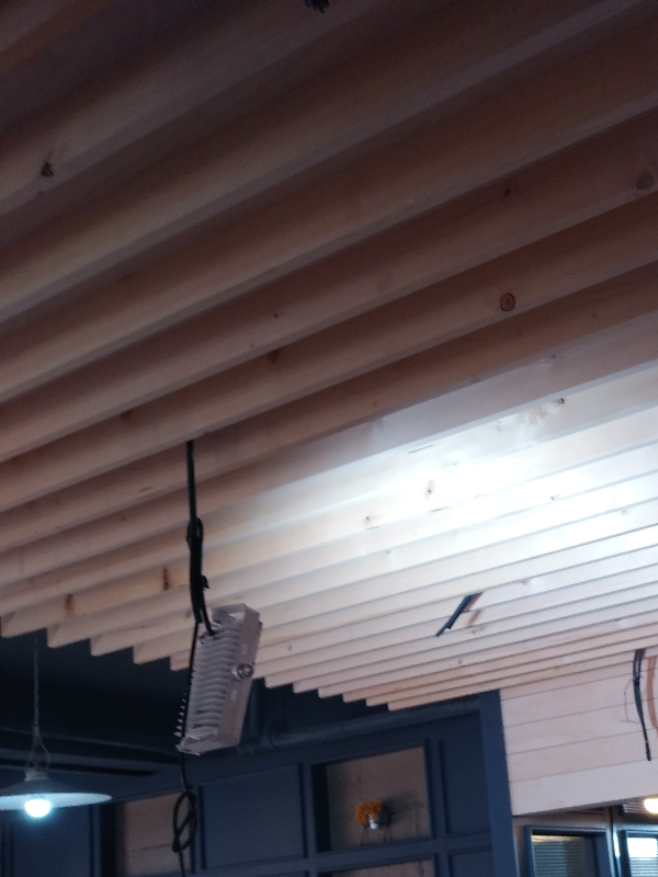 천정간격띄움 작업