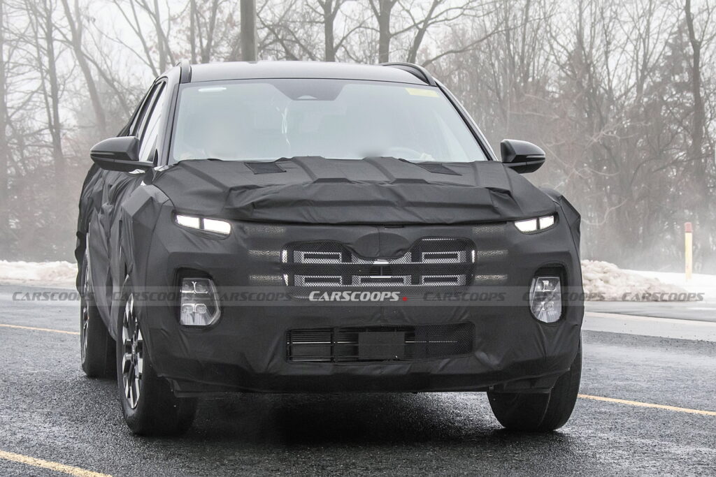 현대자동차의 북미 전용 픽업트럭 '싼타크루즈 페이스리프트' 모델이 해외에서 테스트 중인 모습이 새롭게 포착됐다.