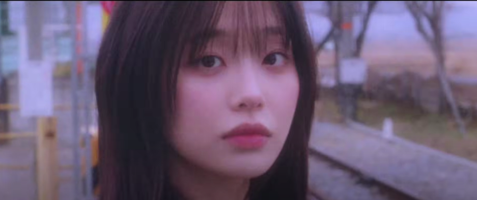 CHUU(츄) Only Cry in the Rain