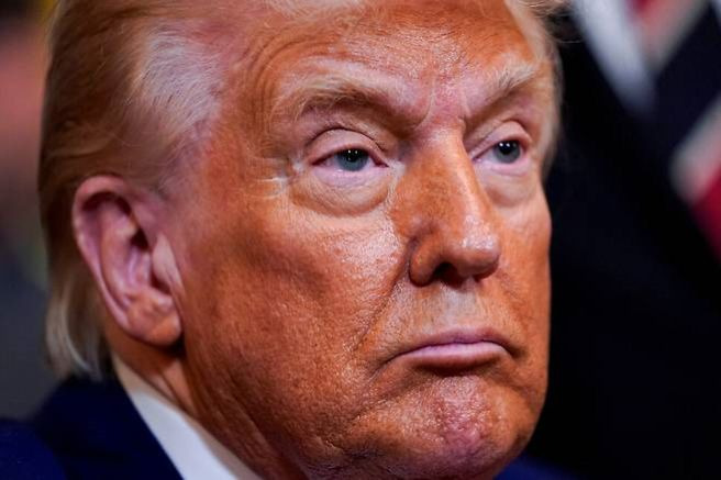 ํธ๋ผํ ์ค๊ตญ ๊ด์ธ