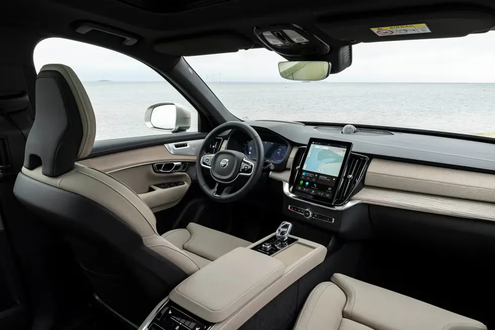 볼보 XC90 이미지