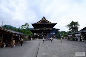 젠코지 : 1,400년 깊은 역사를 간직한 종교의 성지