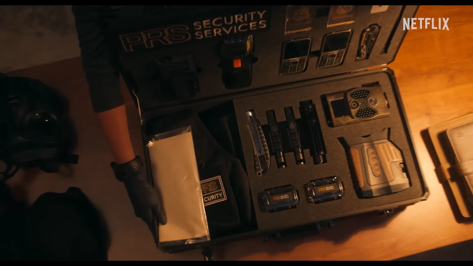 넷플릭스-길복순