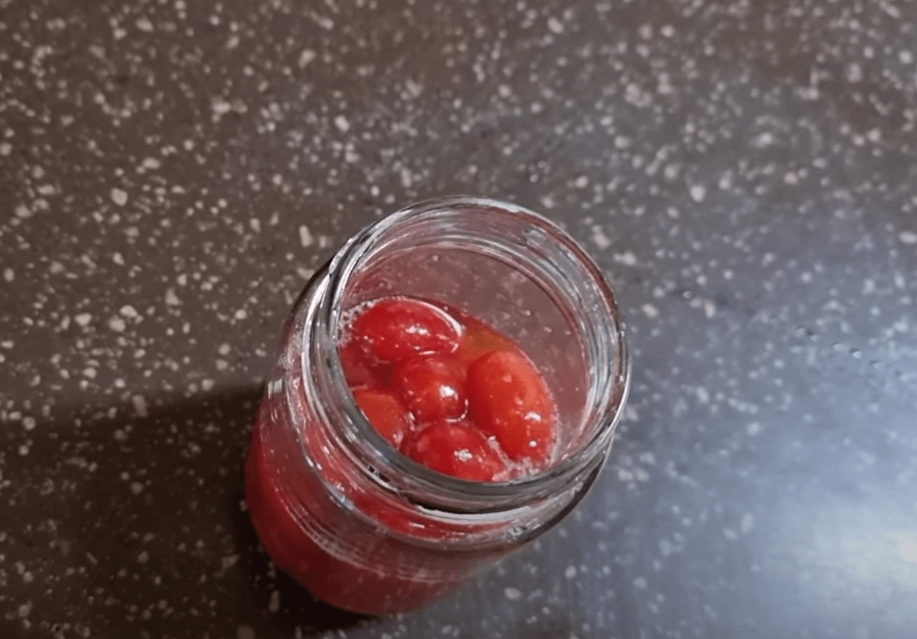 보리수 열매로 만든 청