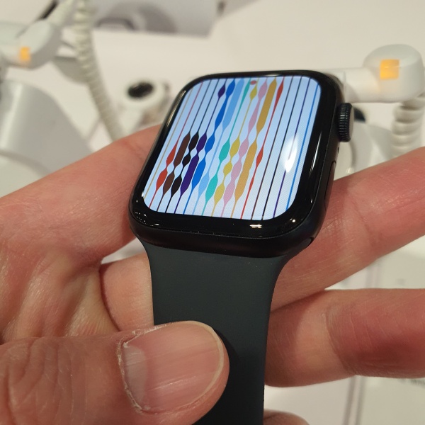 화면이-켜진-애플워치