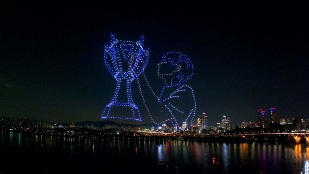 한강 드론쇼 이미지