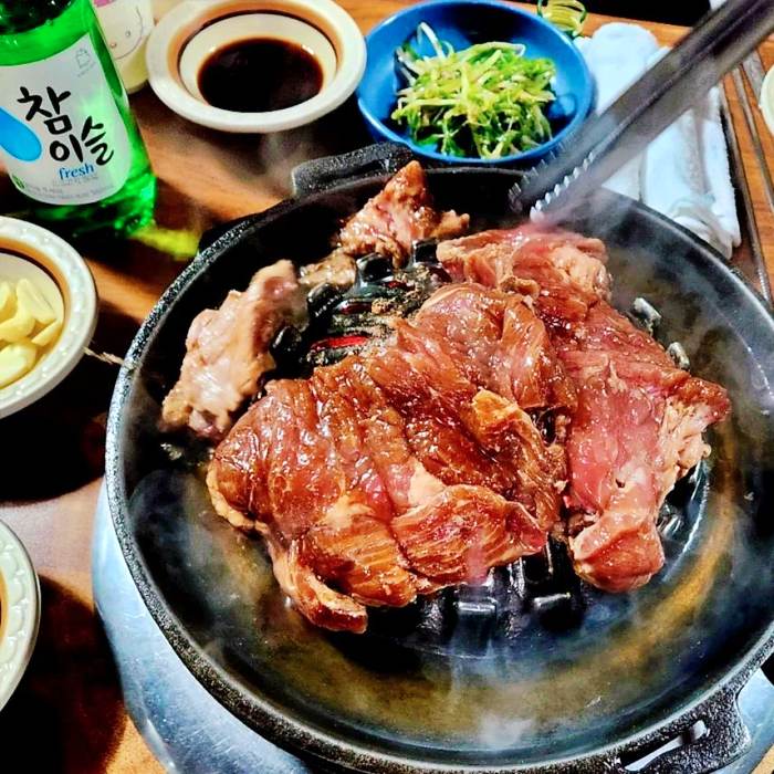 토요일은밥이좋아 토밥좋아 천안 40년 전통 숯불갈비 맛집