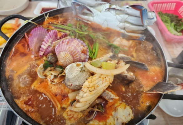 백반기행 화성 해산물 한 상 맛집(궁평항)