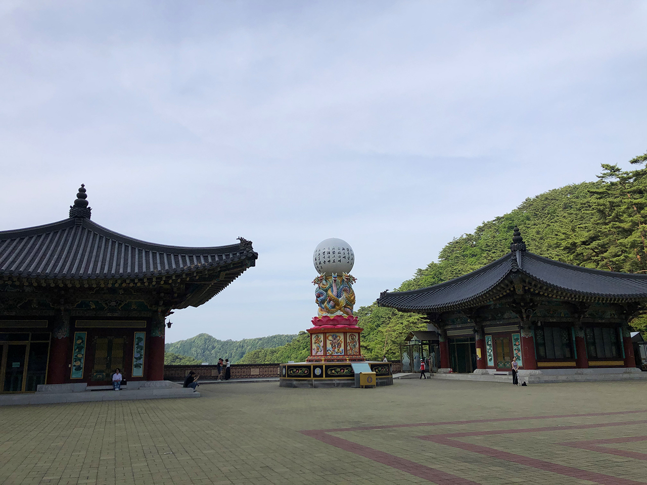 구인사 대조사전 광장