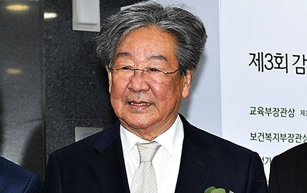 최불암