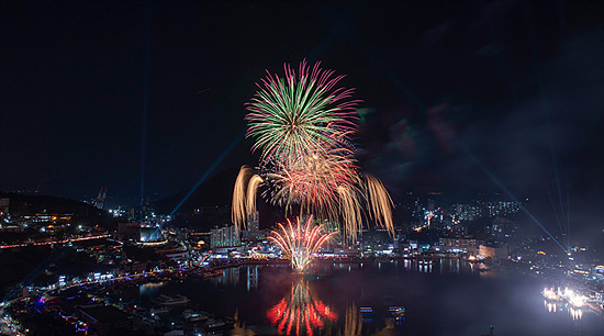 거제 장승포항 송년불꽃축제 2024