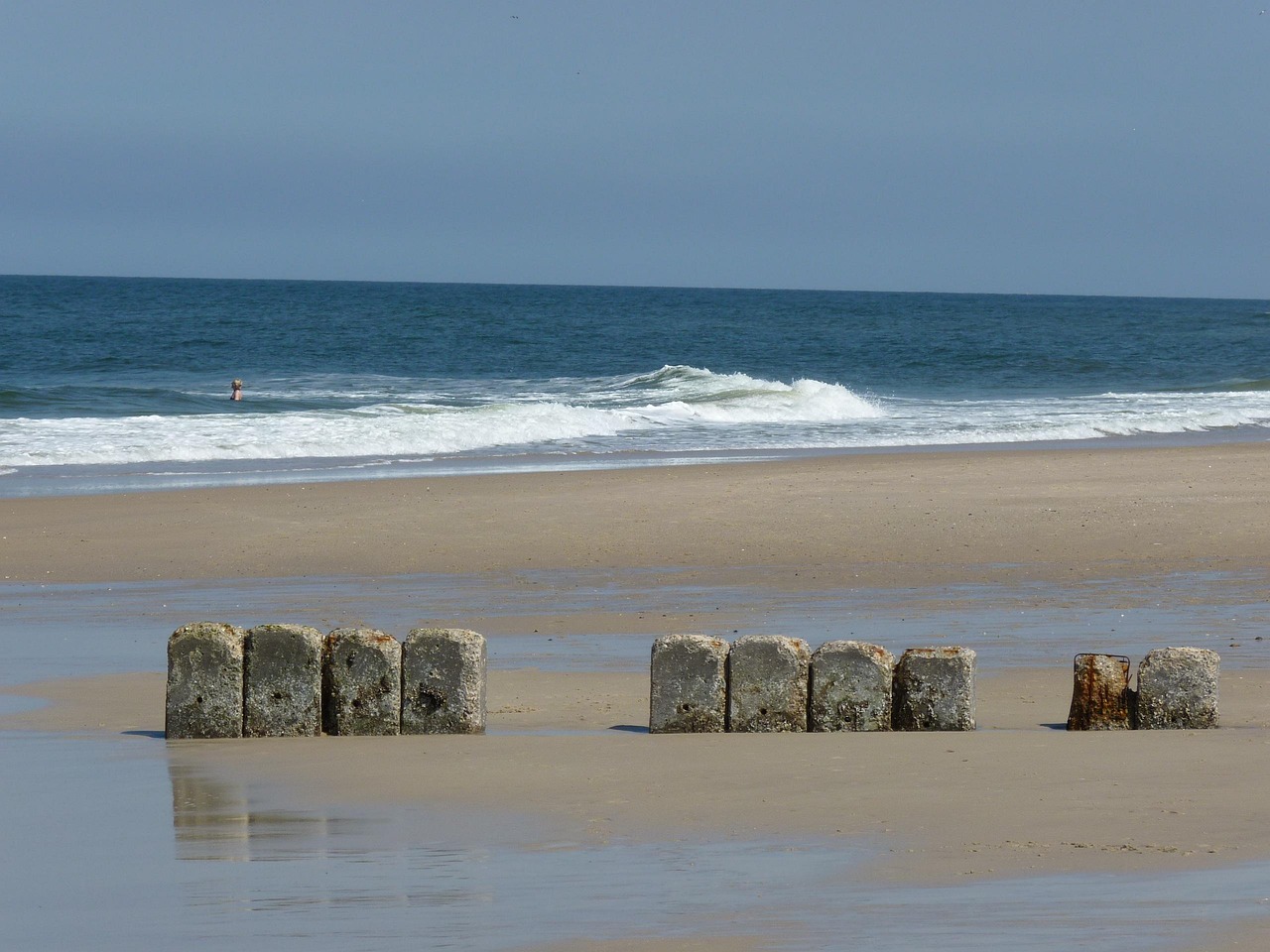 드넓은 바다는 여름방학 학생들에게 아주 좋은 힐링지입니다