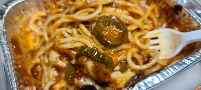 상대원 배달맛집 브로오븐구이치킨 배달완료 구성품 통훈제치킨 치즈오븐스파게티 할라피뇨