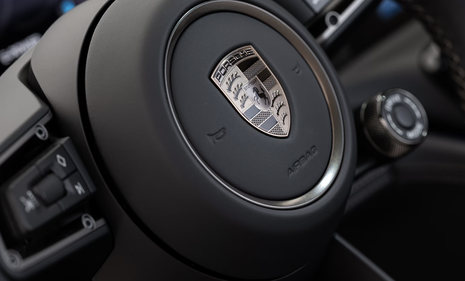 파나메라4 가격 하이브리드 제로백 연비 이그제큐티브 엔진 (+ 포르쉐 중고시세)