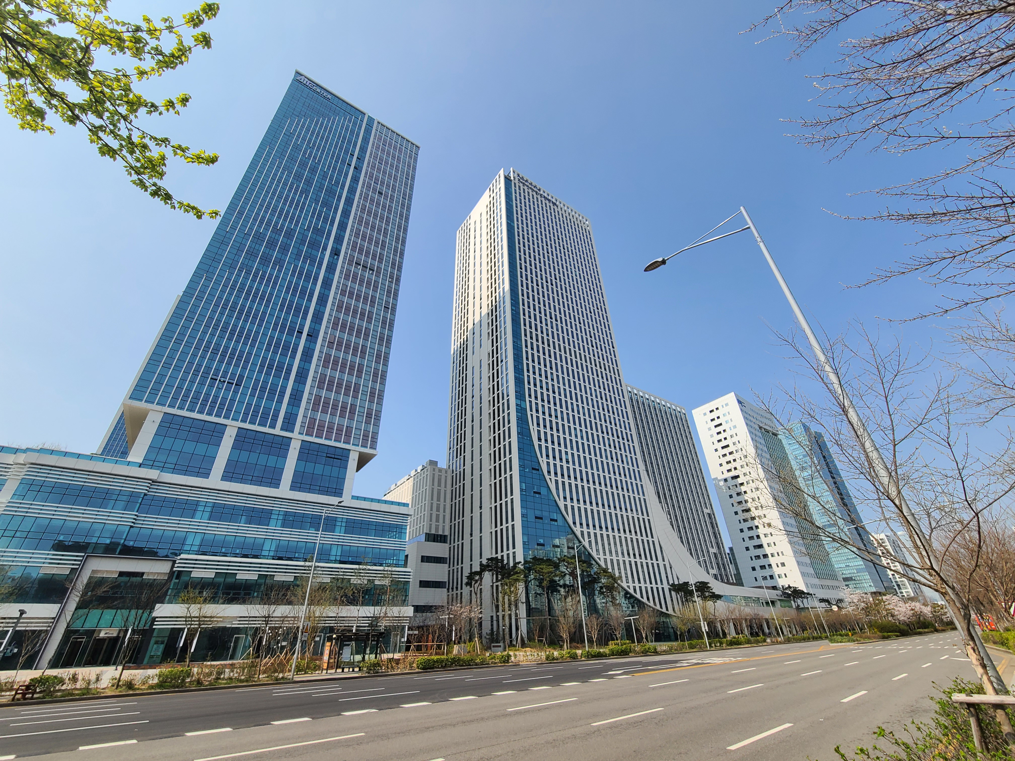 송도 AIT센터 외관 및 주변환경3