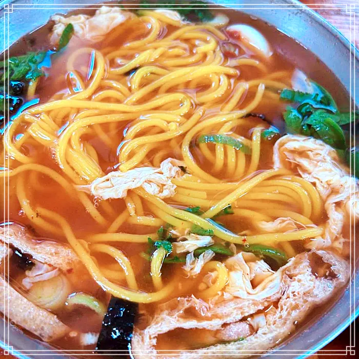 옥천 맛집 쫄깃한 면 위 고기, 메추리알 고명, 따끈한 물쫄면