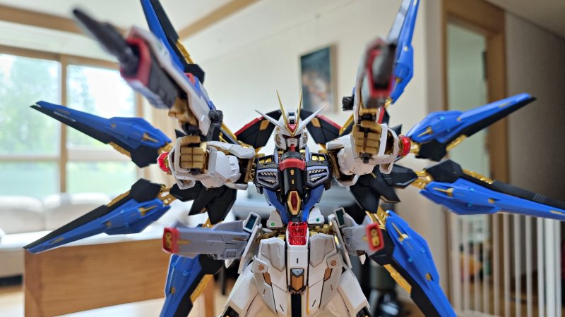 스트라이크프리덤