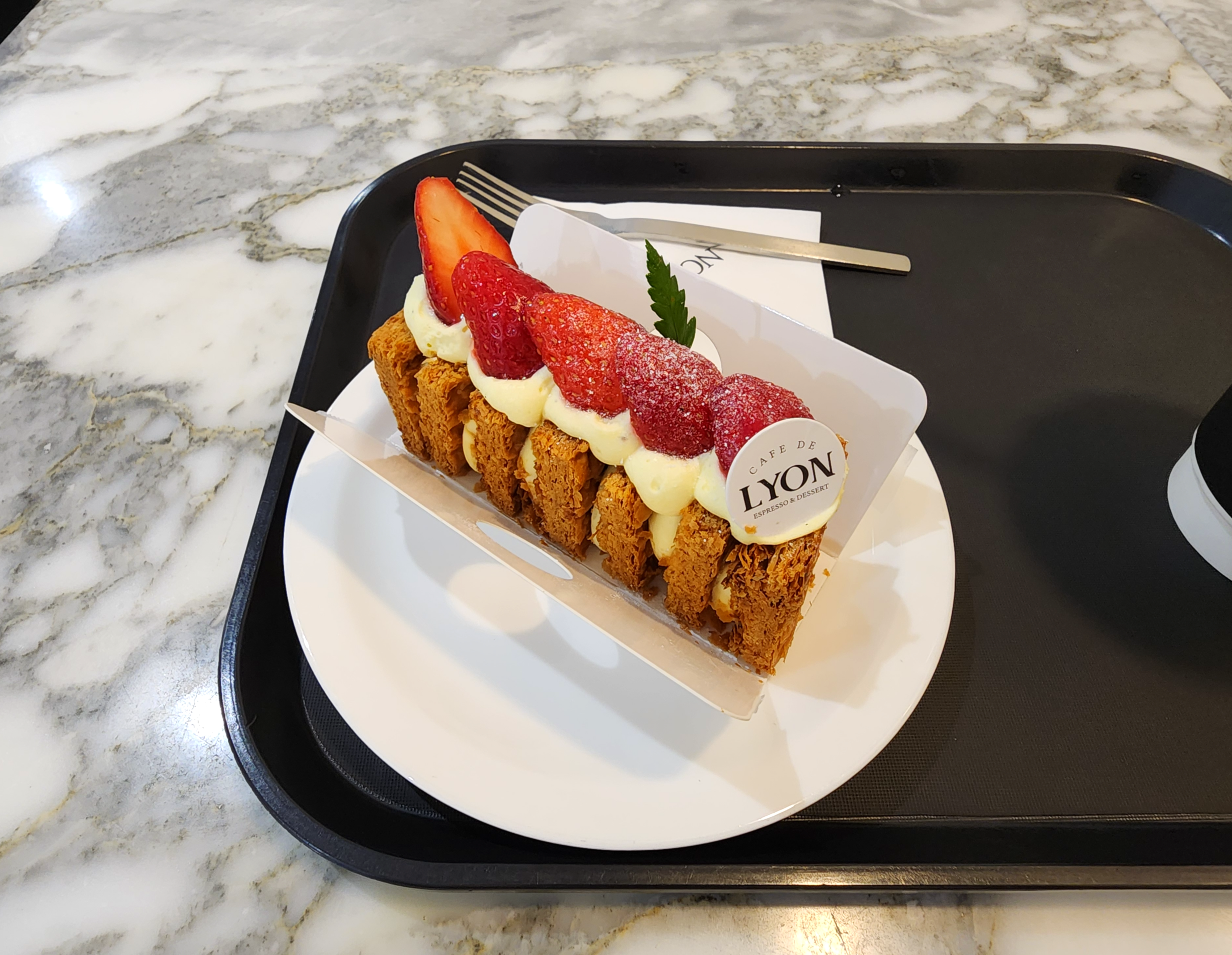 카페드리옹서래마을본점