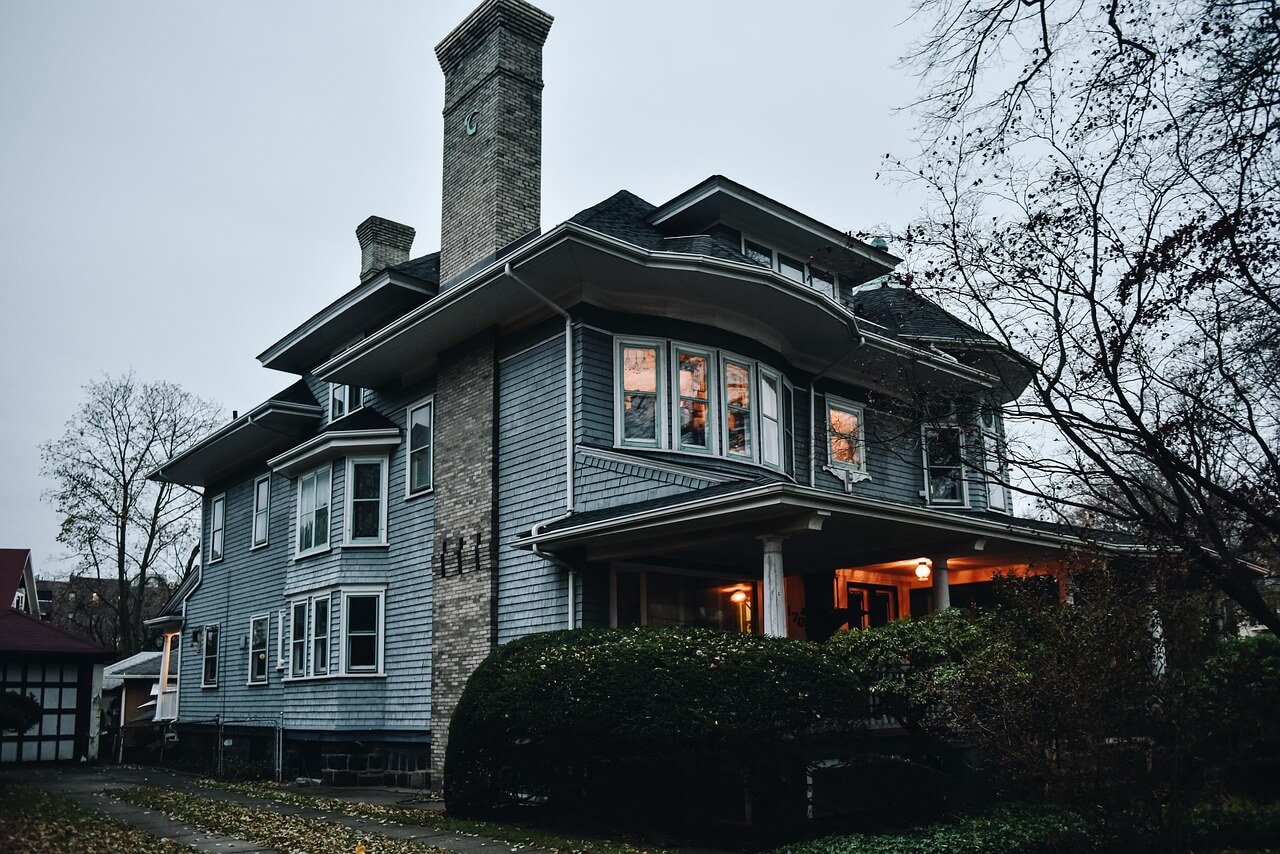 “정부 규제에도 막차 경쟁…전국 아파트 경매 3,000건 돌파!”