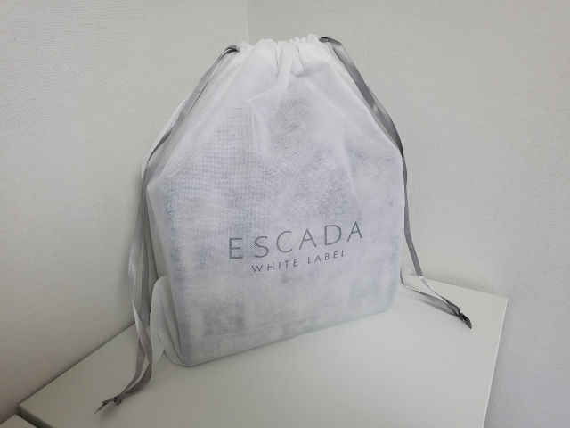 에스까다 자카드 토트백 블랙 후기