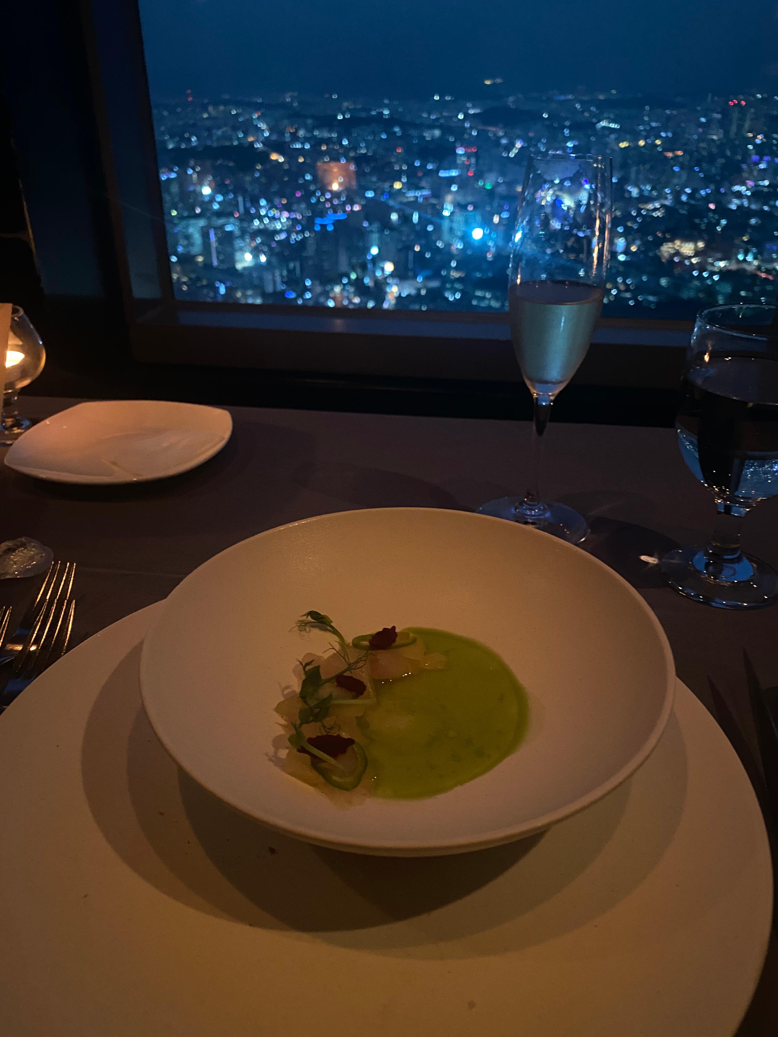 360도 회전하는 한눈에 보는 서울 뷰