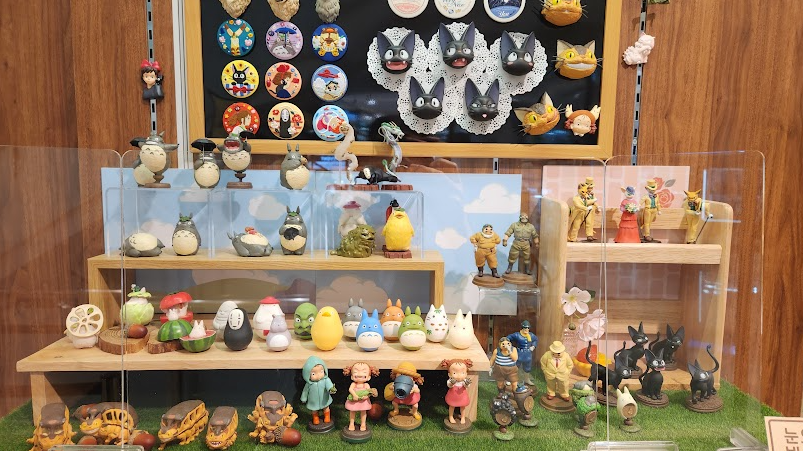 수원 AK백화점 지브리 굿즈샵 도토리숲 너무 재미있는 공간 사진 13