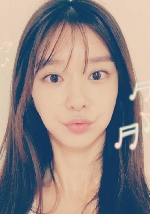 배우 이주빈 성형논란