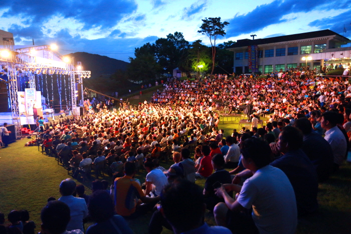 향수 옥천 포도 복숭아축제