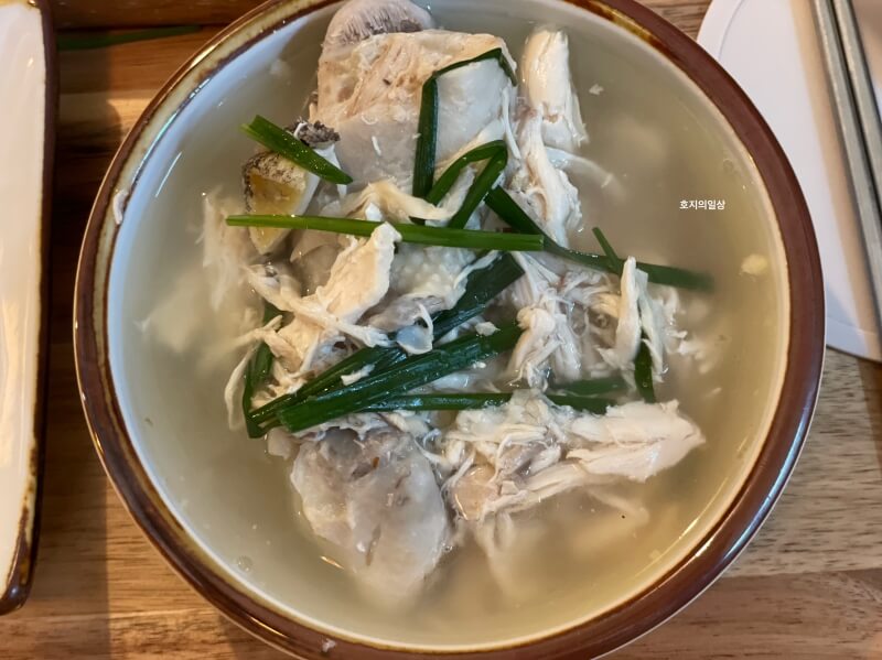 춘천 온유정 공지천 삼천동 한정식 맛집 - 삼계 전골