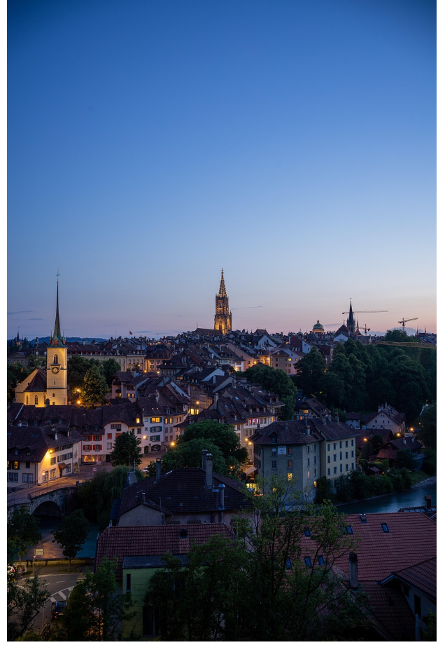 도시마다 ‘밤이 시작되는 시간’이 다른 이유