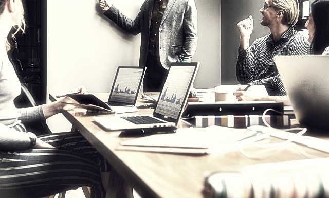 심플랫폼 주가분석