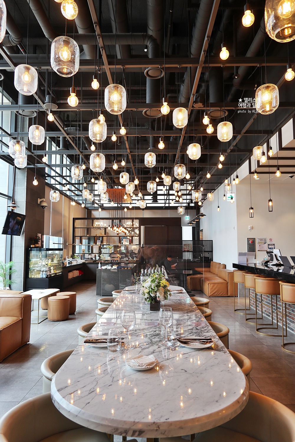 머큐어 앰배서더 서울 홍대, 무료업글 혜택, SMT라운지, 코인세탁실 등